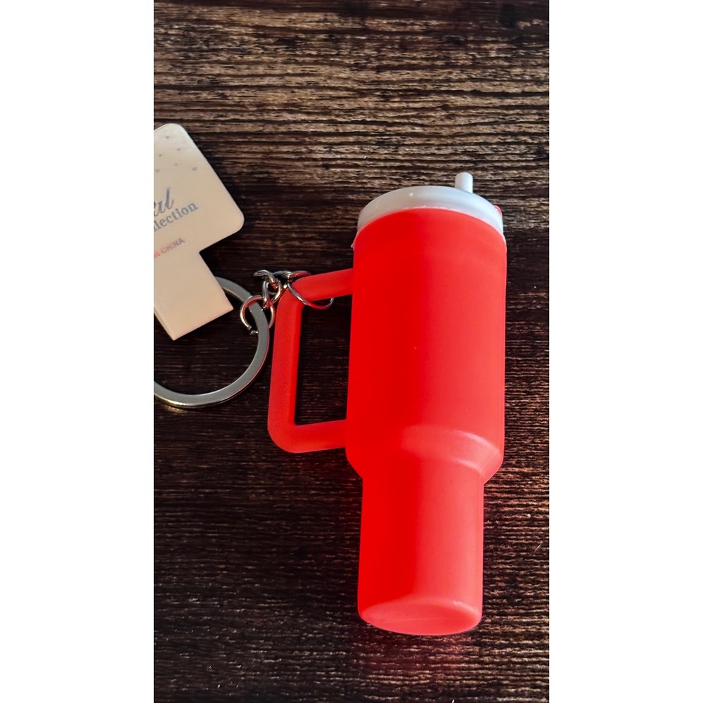 Crystal Collection Neon‎ Orange Silicone Tumbler Keychain Mini Mug Charm